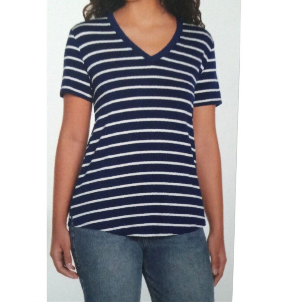 New GAP Women's V-Neck Navy White Stripes Size Medium. NWT
